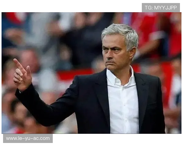 安切洛蒂与穆里尼奥再被热议，名帅轨迹引发足坛关注